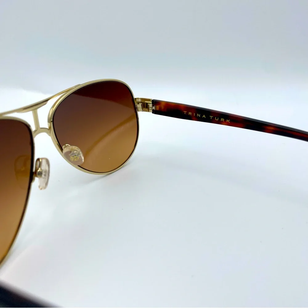 Trina Turk Sapelo Aviator Sunglasses NWT - Picture 3 of 5